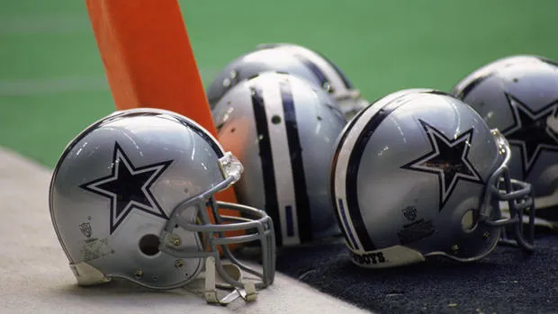 cowboys-football-helmets-1
