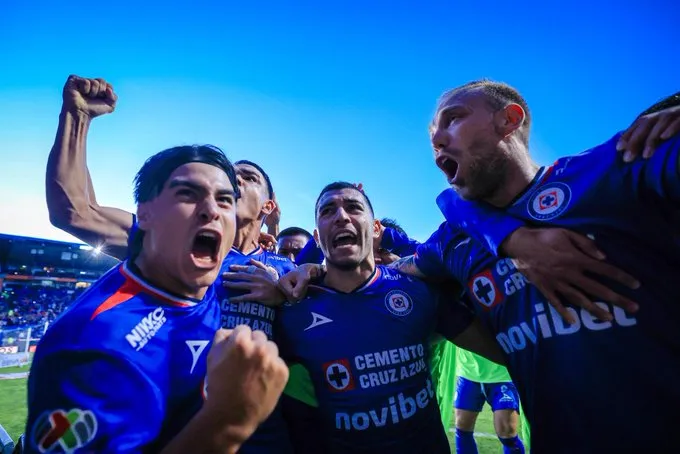 cruzazul1