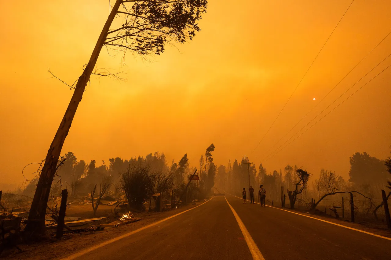 Continúan los incendios en centro y sur de Chile