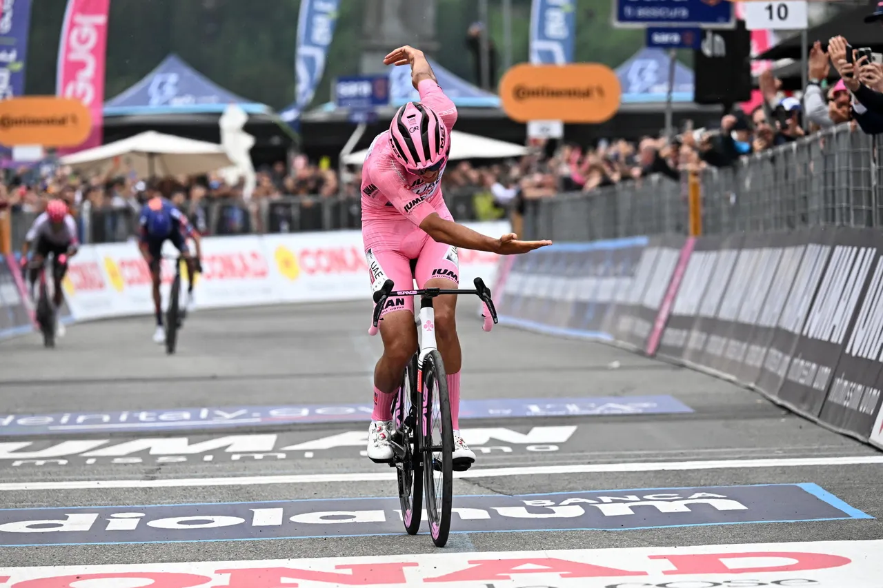 Giro d&#8217;Italia cycling tour &#8211; Stage 17