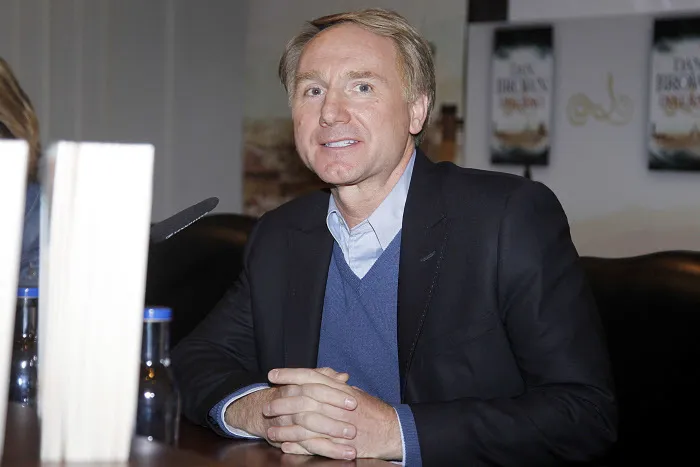 Dan Brown durante la presentación de su novela El último secreto en Praga.