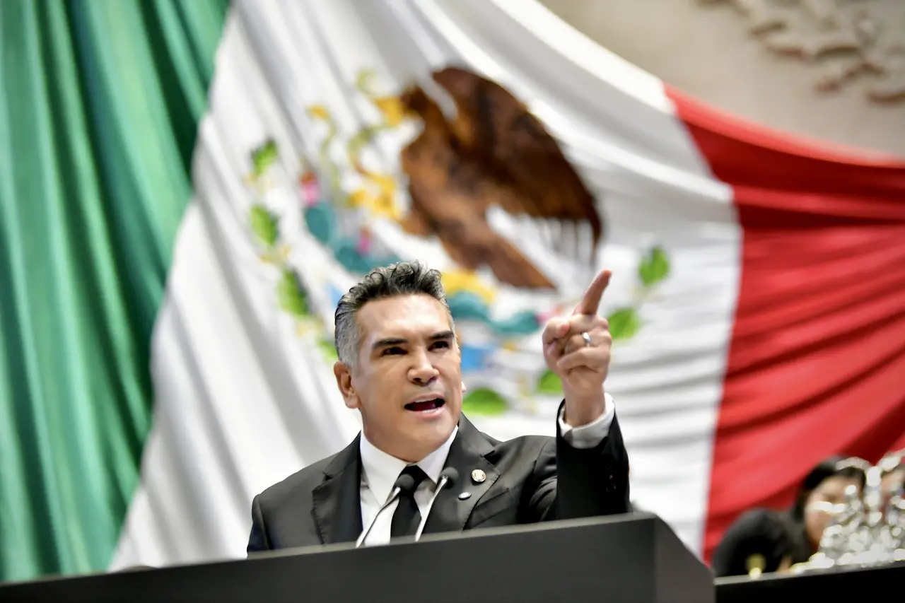 Denuncia Alejandro Moreno ante ONU al gobierno de Morena por violación de derechos civiles y políticos en México. | FOTO X @alitomorenoc