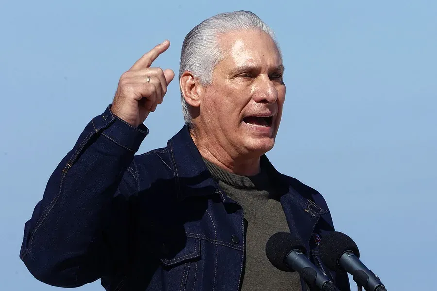 Díaz-Canel asegura que no renunciará a la presidencia de Cuba