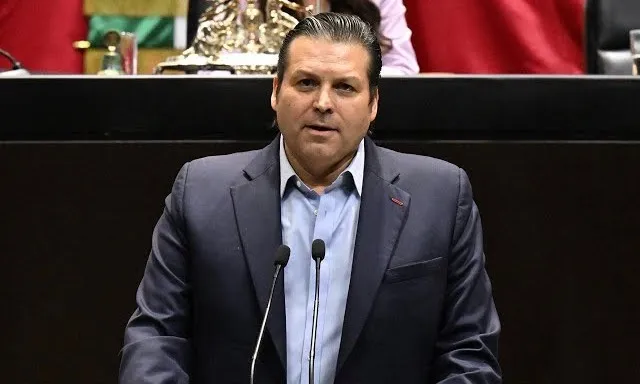 Mario Zamora Gastélum, diputado federal del PRI por Sinaloa, habla sobre la crisis en Sinaloa por el caso Rocha Moya