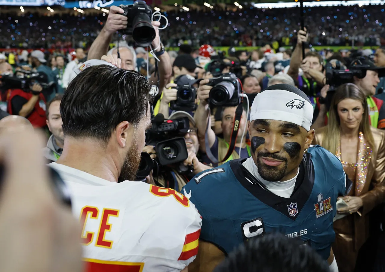Los Kansas City Chiefs y los campeones Philadelphia Eagles reeditarán la batalla del Super Bowl LIX