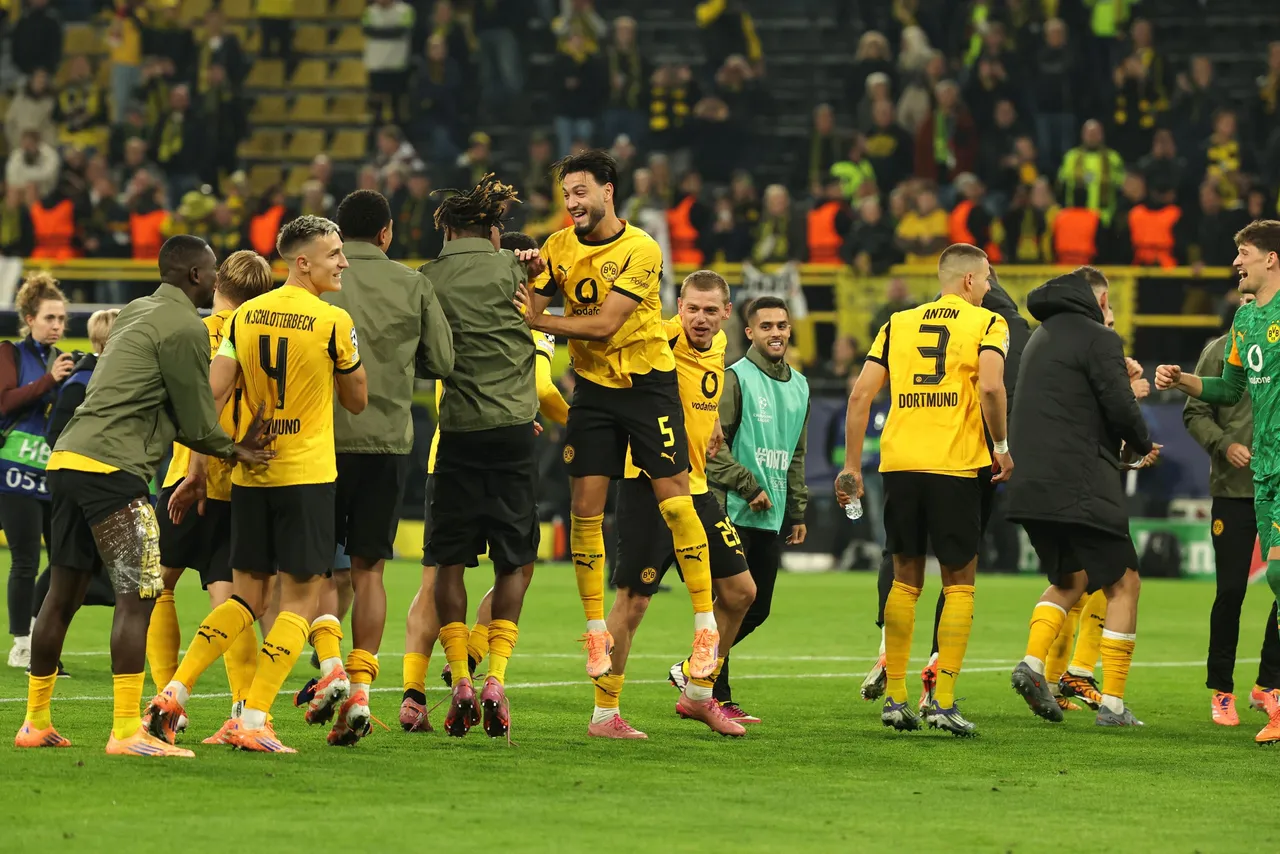 Players of Borussia Dortmund celebrate winning the UEFA Champions League