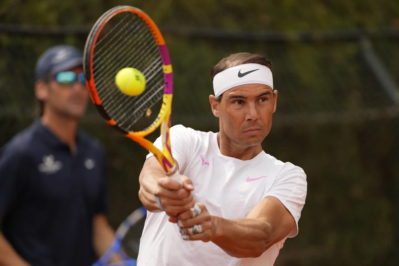 Rafael Nadal se entrena en las instalaciones del RCT Barcelona-1899