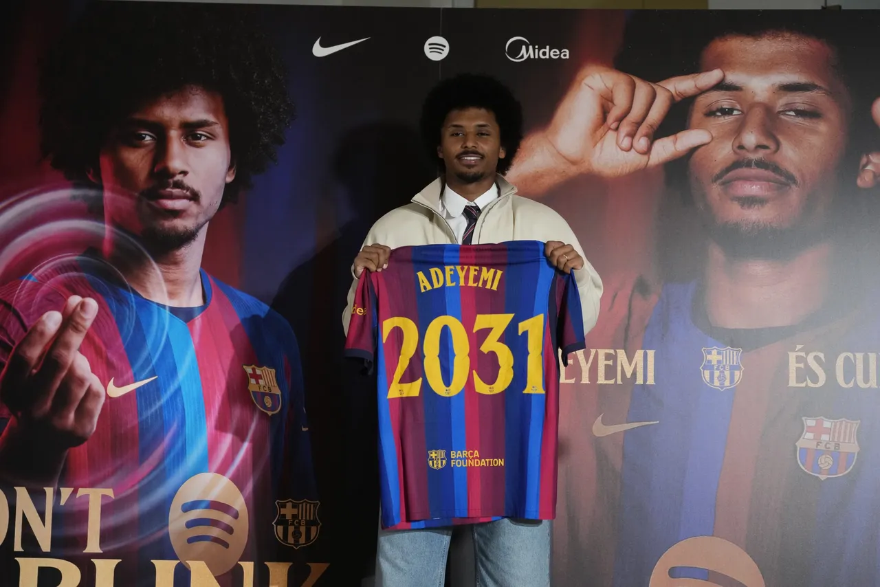Prsentación de nuevo jugador del FC Barcelona Karim Adeyemi