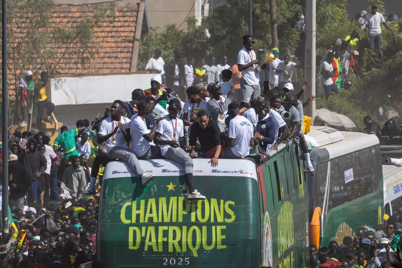 Dakar holds victory parade for Senegal&#8217;s AFCON title