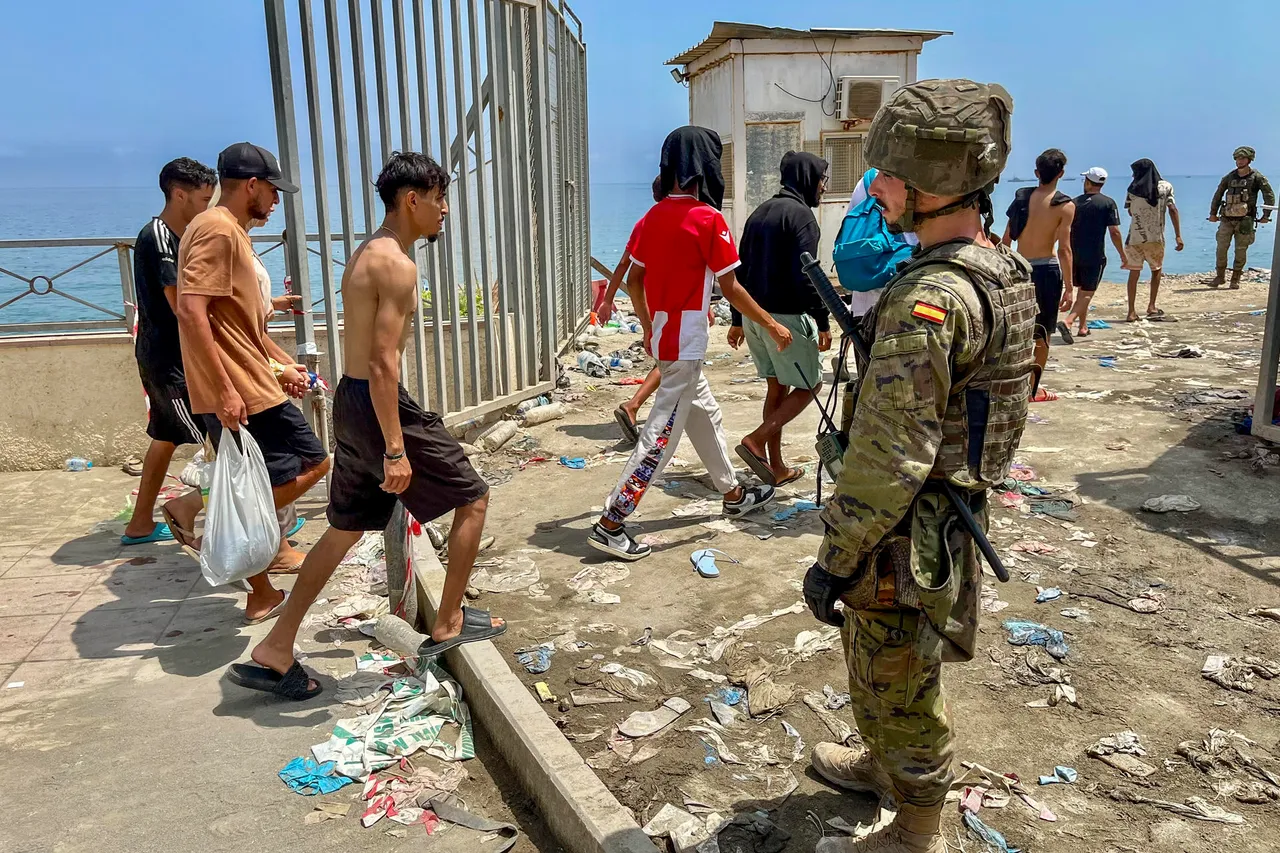 Centenares de migrantes vuelven a Marruecos tras entrada masiva a España