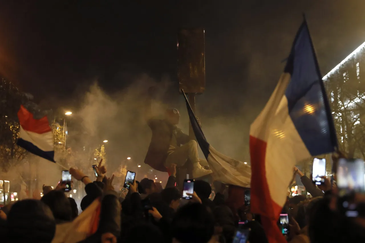 FIFA World Cup 2022 &#8211; France fans in Paris