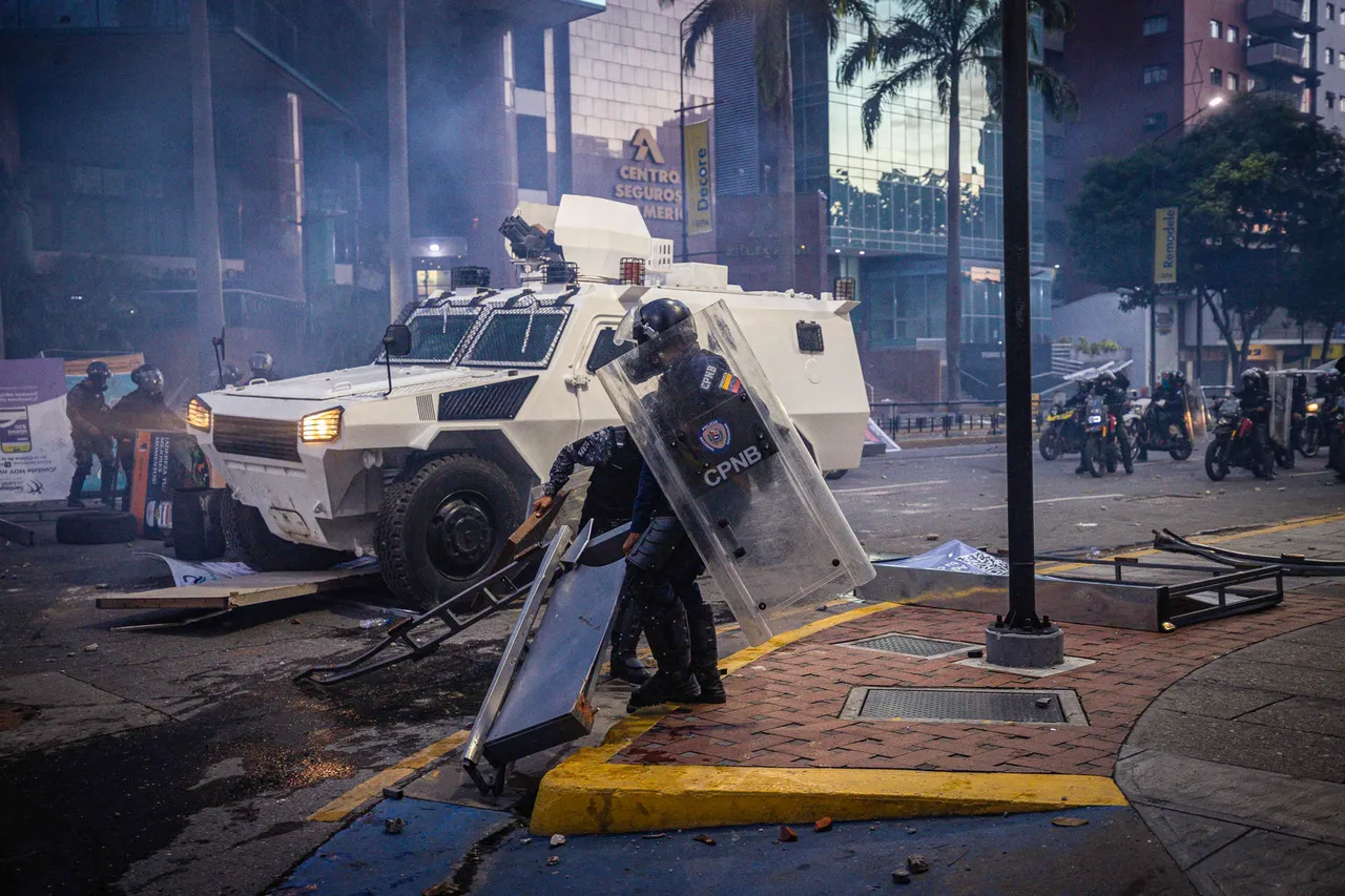 Más de una decena de &#8220;arrestos arbitrarios&#8221; en Venezuela tras las presidenciales, dice ONG