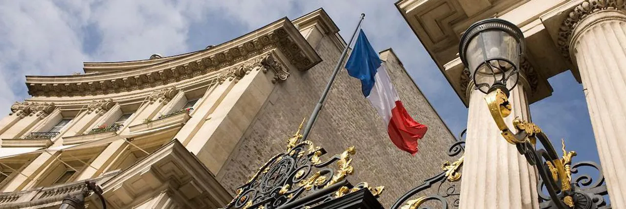 francia ministro