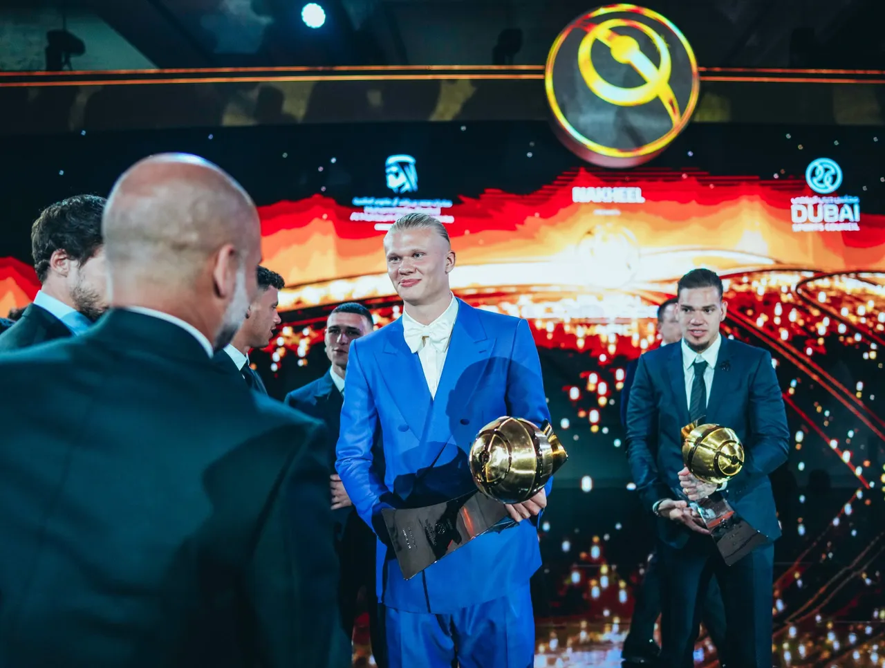 globe soccer