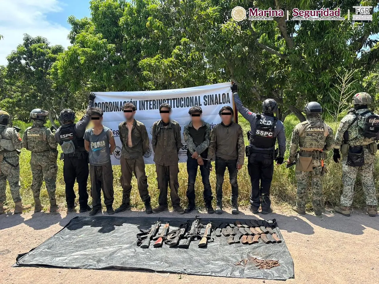 Golpe al crimen en Sinaloa: caen 8 y aseguran 33 armas 