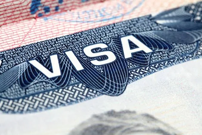 Imagen ilustrativa de una visa americana. 
