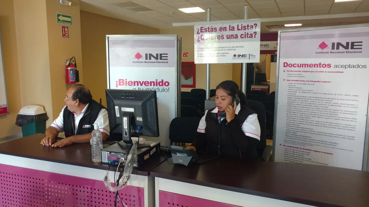 INE normaliza entrega de credenciales y vuelve a plazo máximo de 9 días