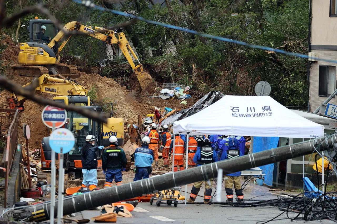 At least 120 people killed in strong earthquake in central Japan
