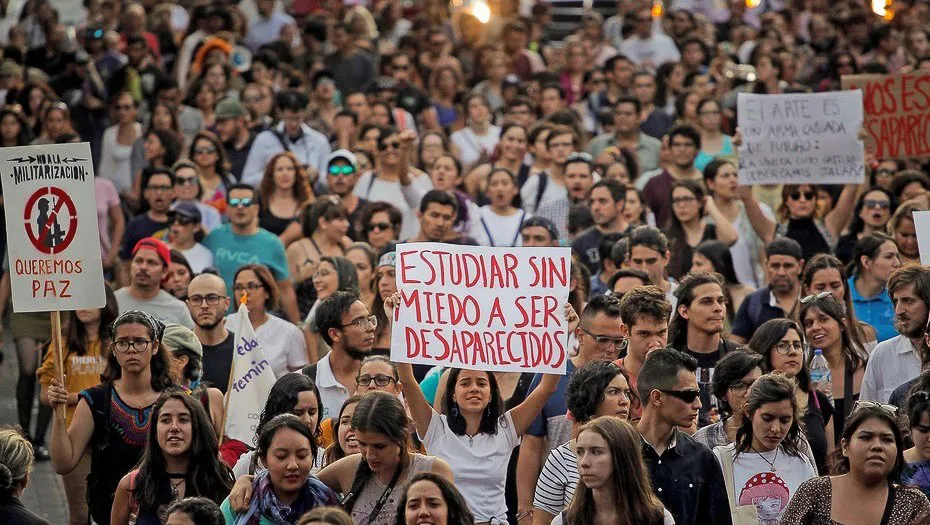 joven-mex.jpg