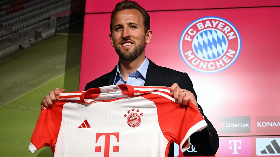 FC Bayern München Unveil New Signing Harry Kane
