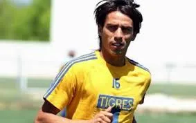 lucas lobos lobos