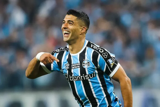 lucho suarez rodilla