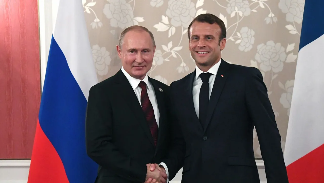 macronputin