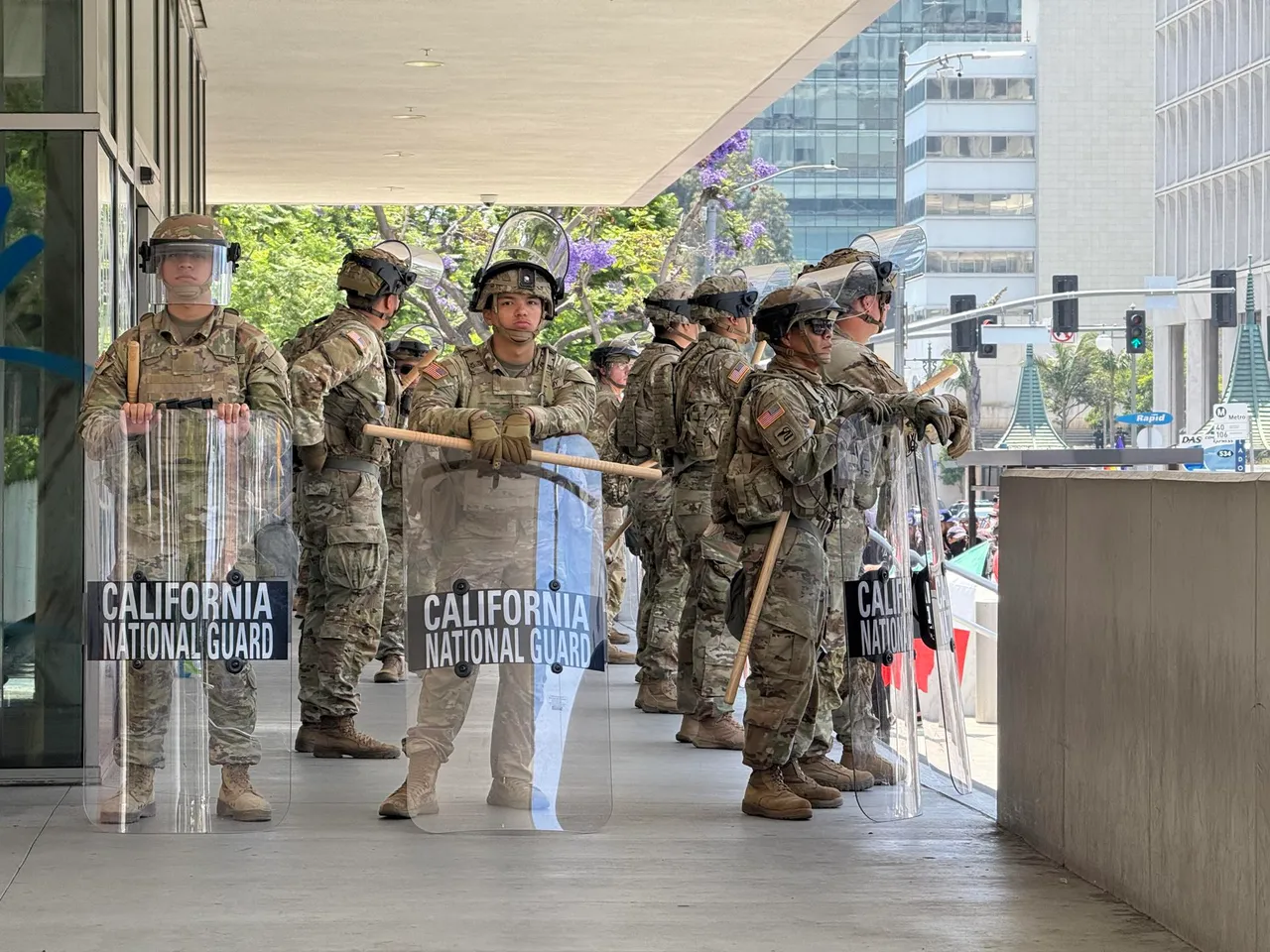 California demanda a Trump por desplegar de manera &#8220;ilegal&#8221; a la Guardia Nacional