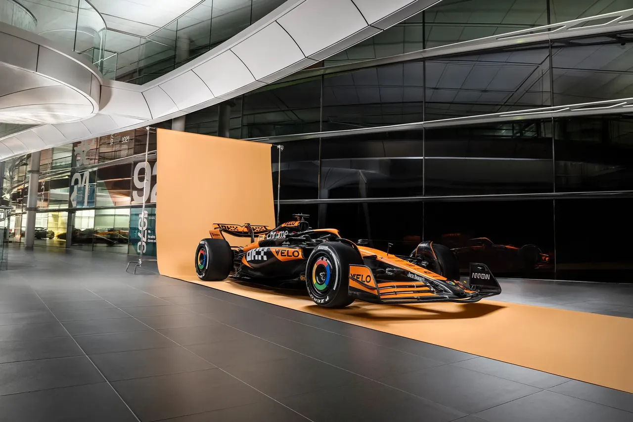 mclaren38