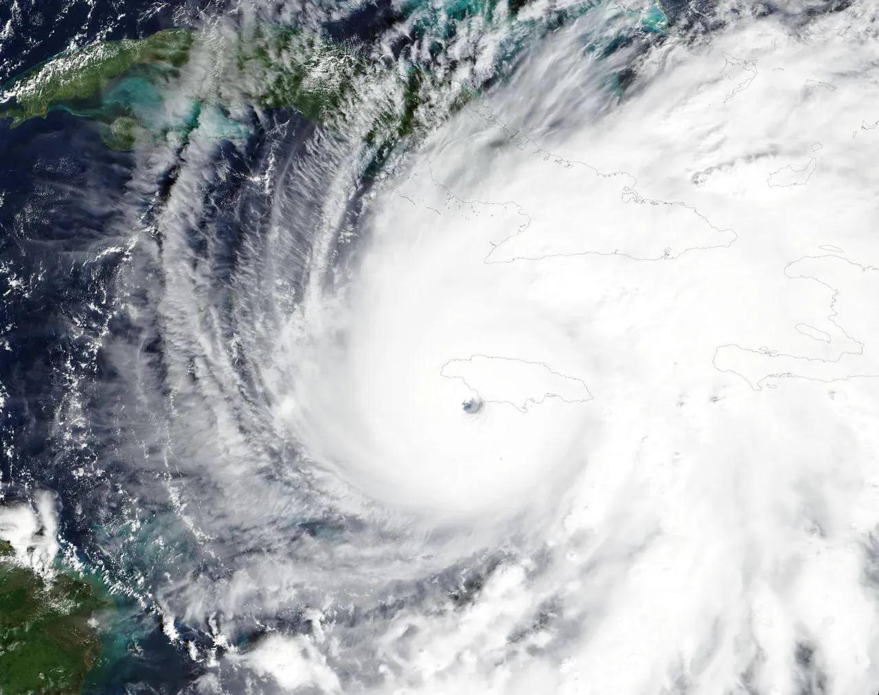 Hurricane Melissa makes landfall in Jamaica