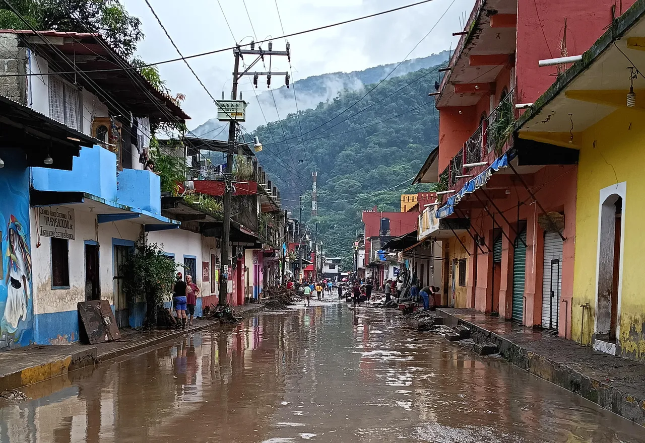 México registra más de 40 muertos y una veintena de desaparecidos por las fuertes lluvias