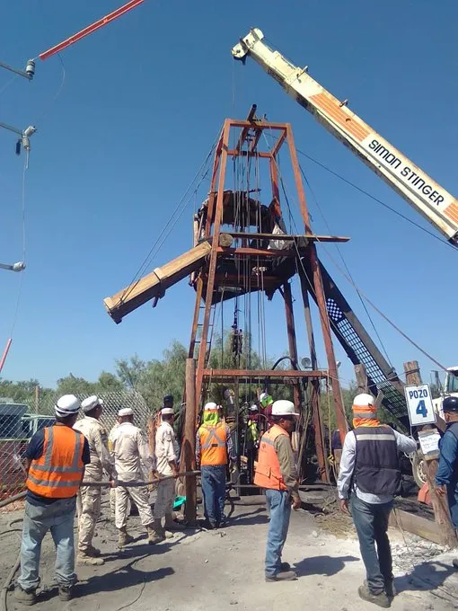 mineros2