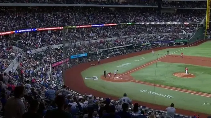mlb