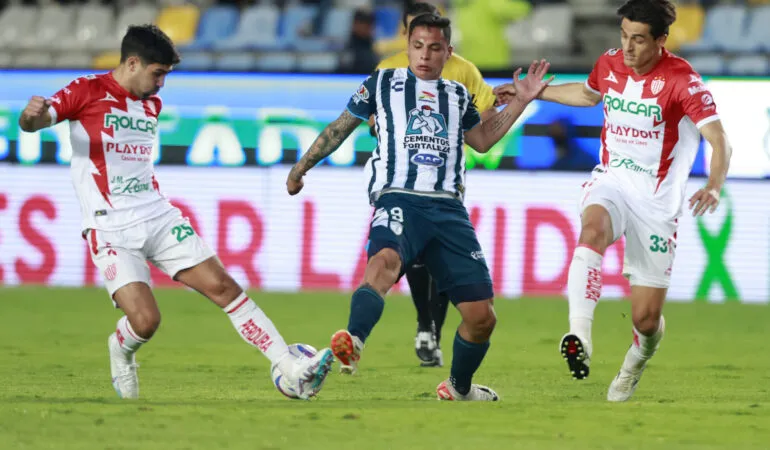 necaxa vs pachuca