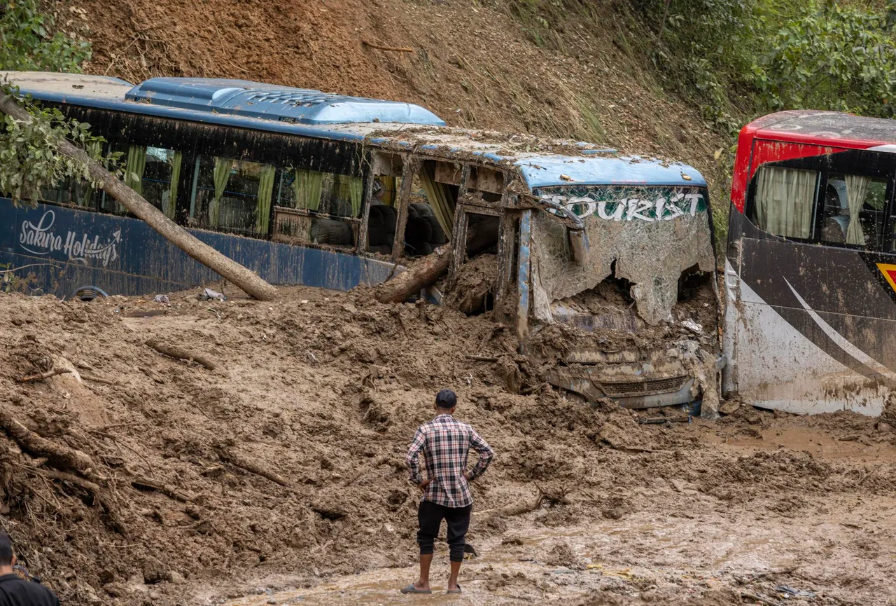 More than 100 dead in landslides and floods in Nepal