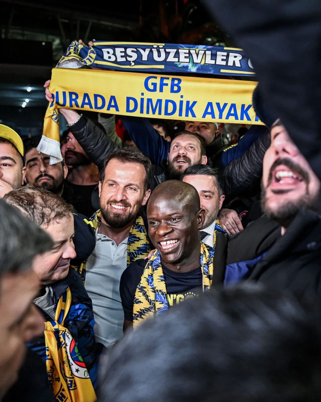 ngolo f