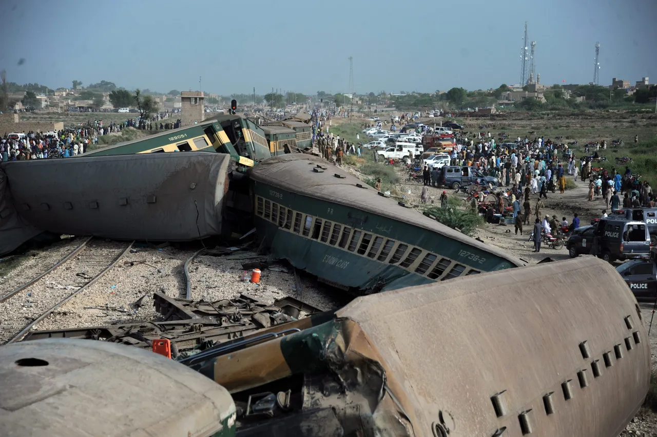 Más de 1.000 muertos desde junio por las fuertes lluvias monzónicas en Pakistán