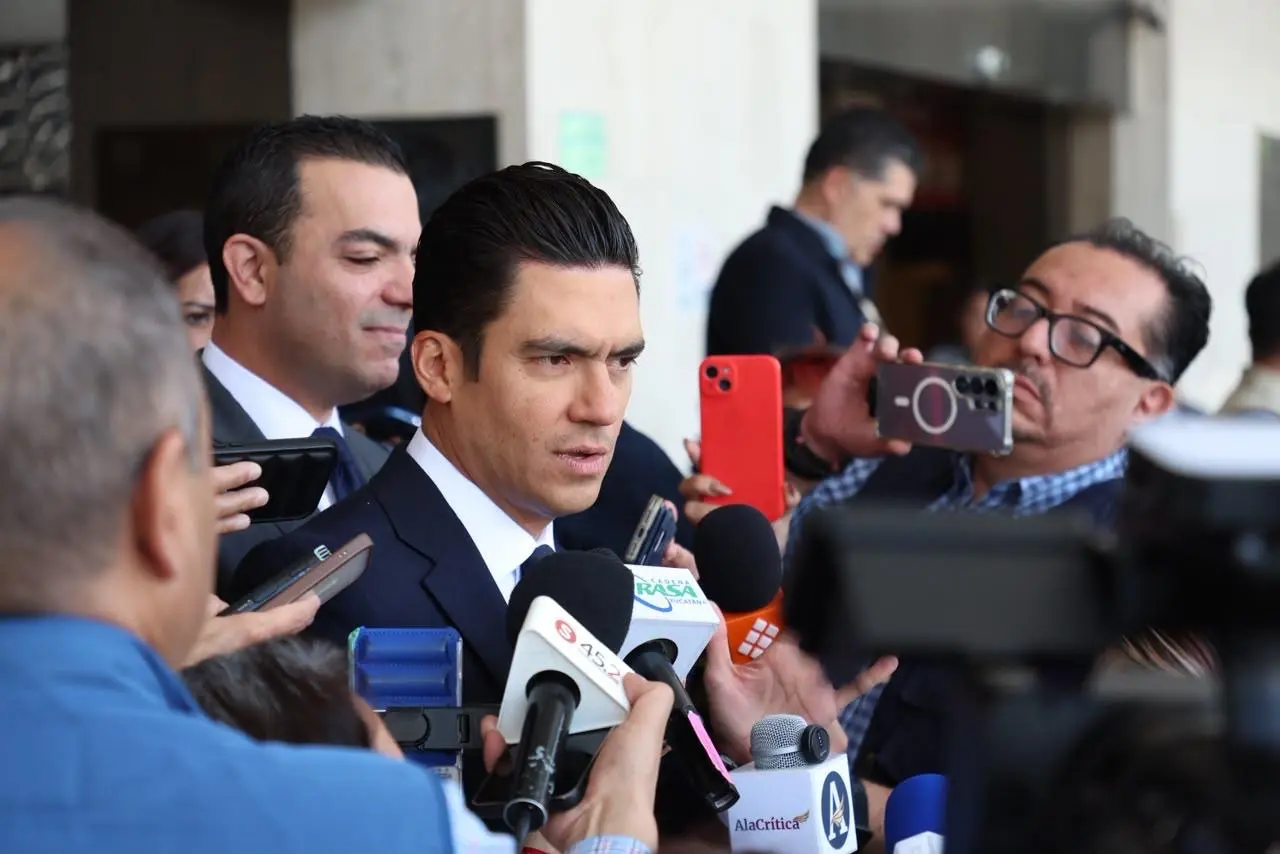 Jorge Romero Herrera, presidente nacional del PAN durante declaraciones 