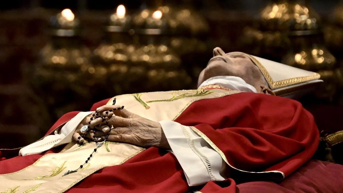papa benedicto