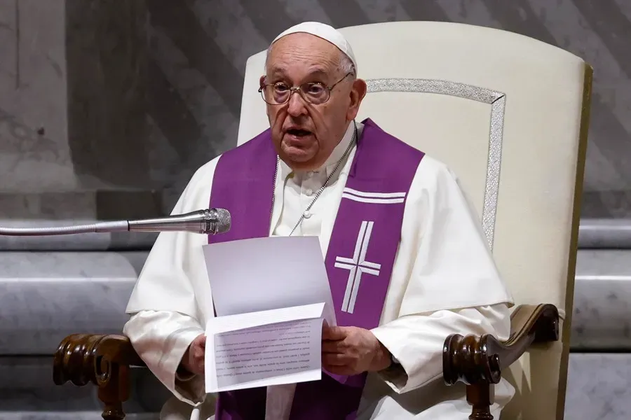 Papa Francisco preside misa, foto EFE
