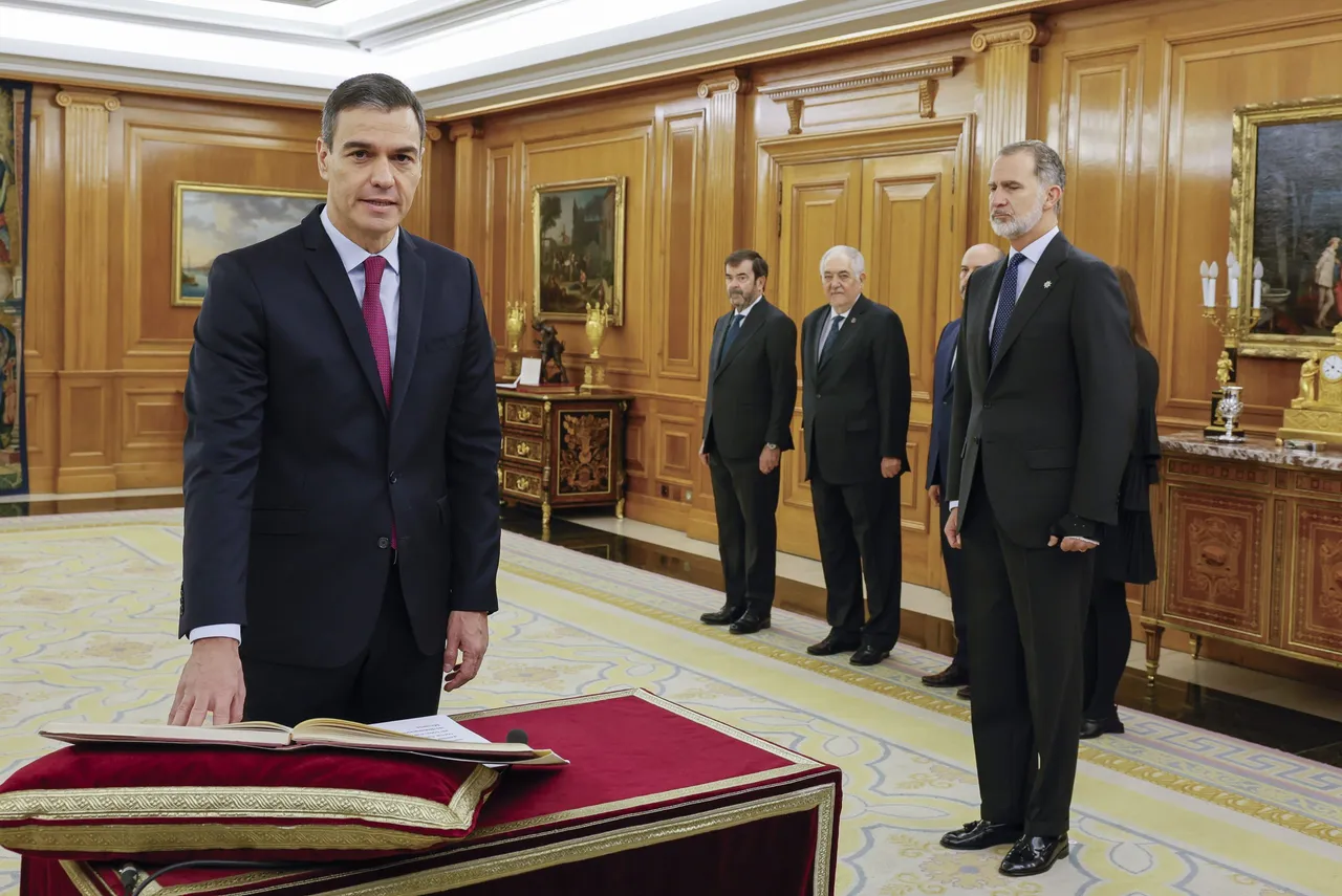 Sánchez promete su cargo de presidente ante el rey y la Constitución