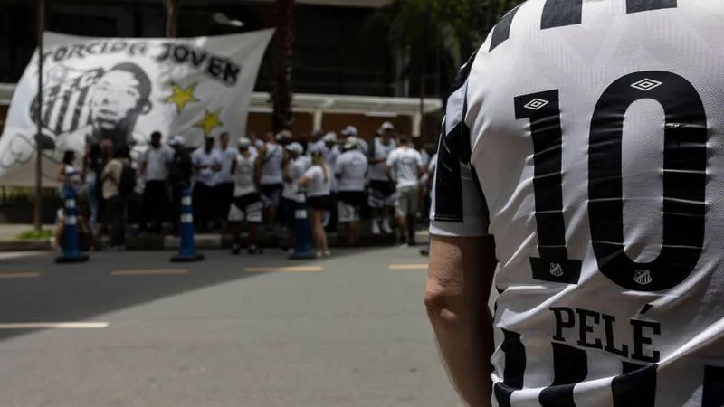 pele luto efe
