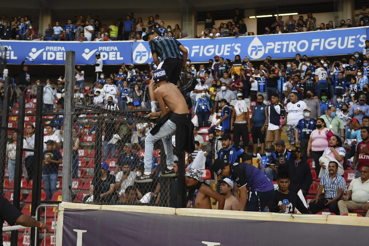 Liga BBVA MX Clausura Grita Mexico C22 2022 Queretaro vs Atlas