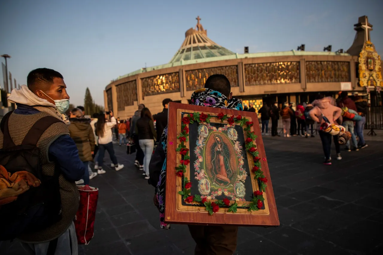 México recupera con fervor las celebraciones de la Virgen de  Guadalupe