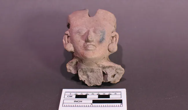 Bienes arqueológicos prehispánicos restituidos a México y recibidos por el Consulado General de México en Boston