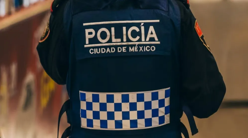 policias