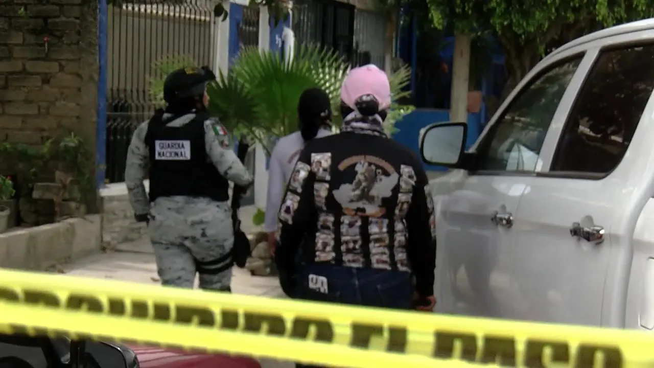policias