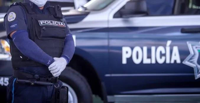 policias