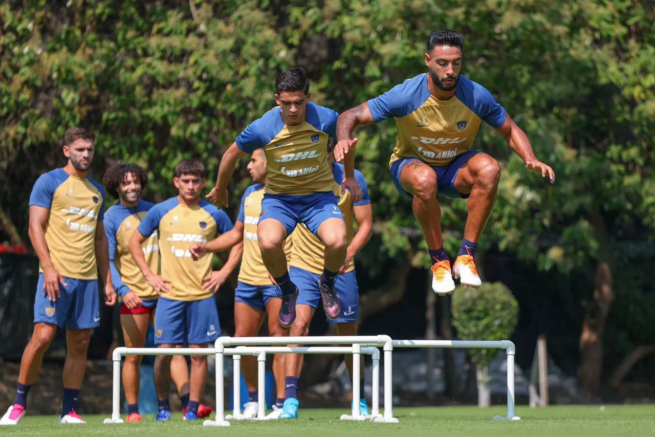 pumas entrena