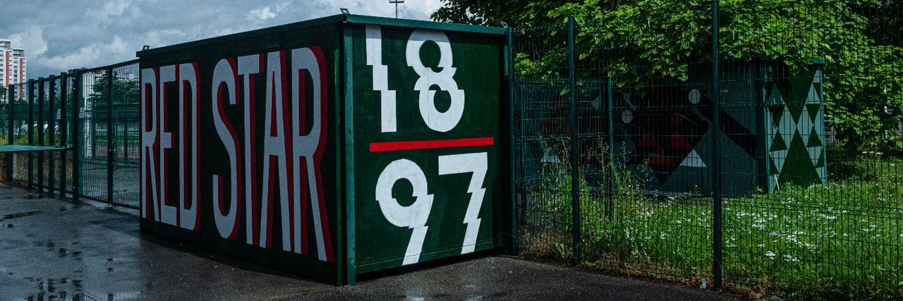 red star